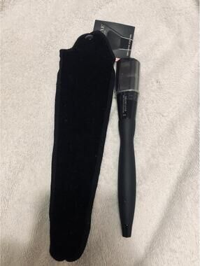 It Cosmetics Brush by Ulta Velvet Luxe Soft Focus Sculpting Brush # 315 Sealed
